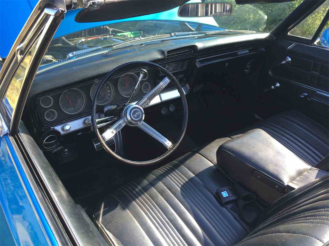 9568174-1967-chevrolet-impala-ss-std-c.jpg