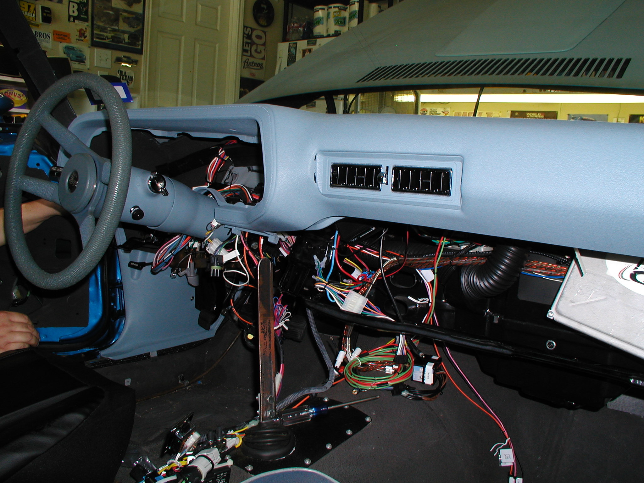 Dash assembly Aug 2015 3.JPG