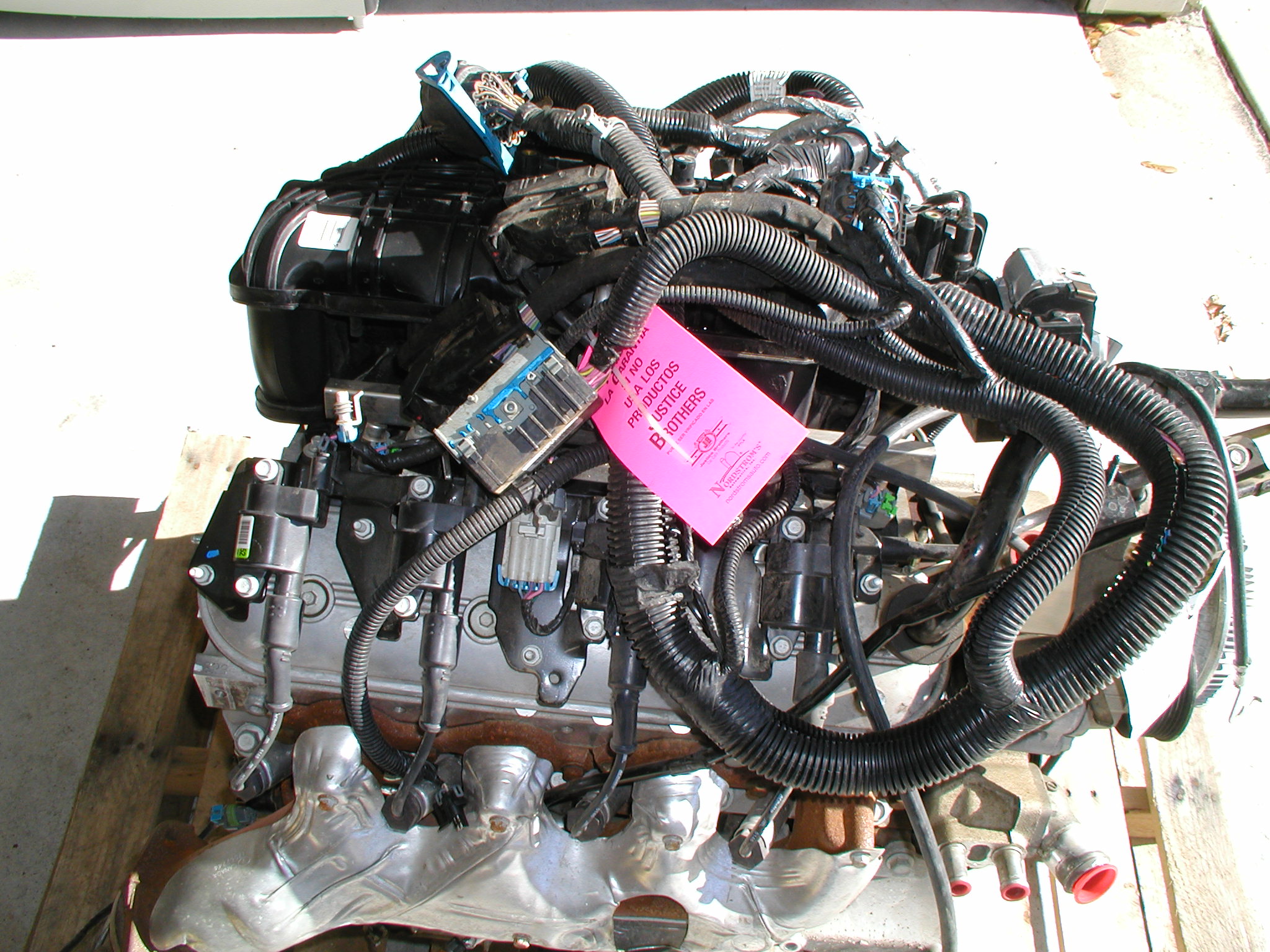 gm l96 engine delivery 1-16-2013 017.jpg