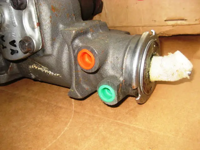 NOS steering box 3.jpg