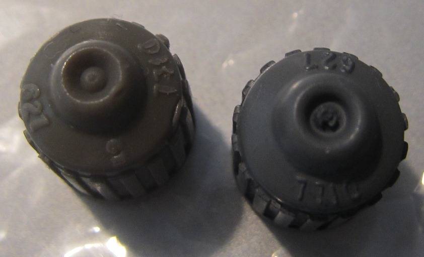 OEM DILL gray valve stem cap vs Repro gray cap 4.JPG