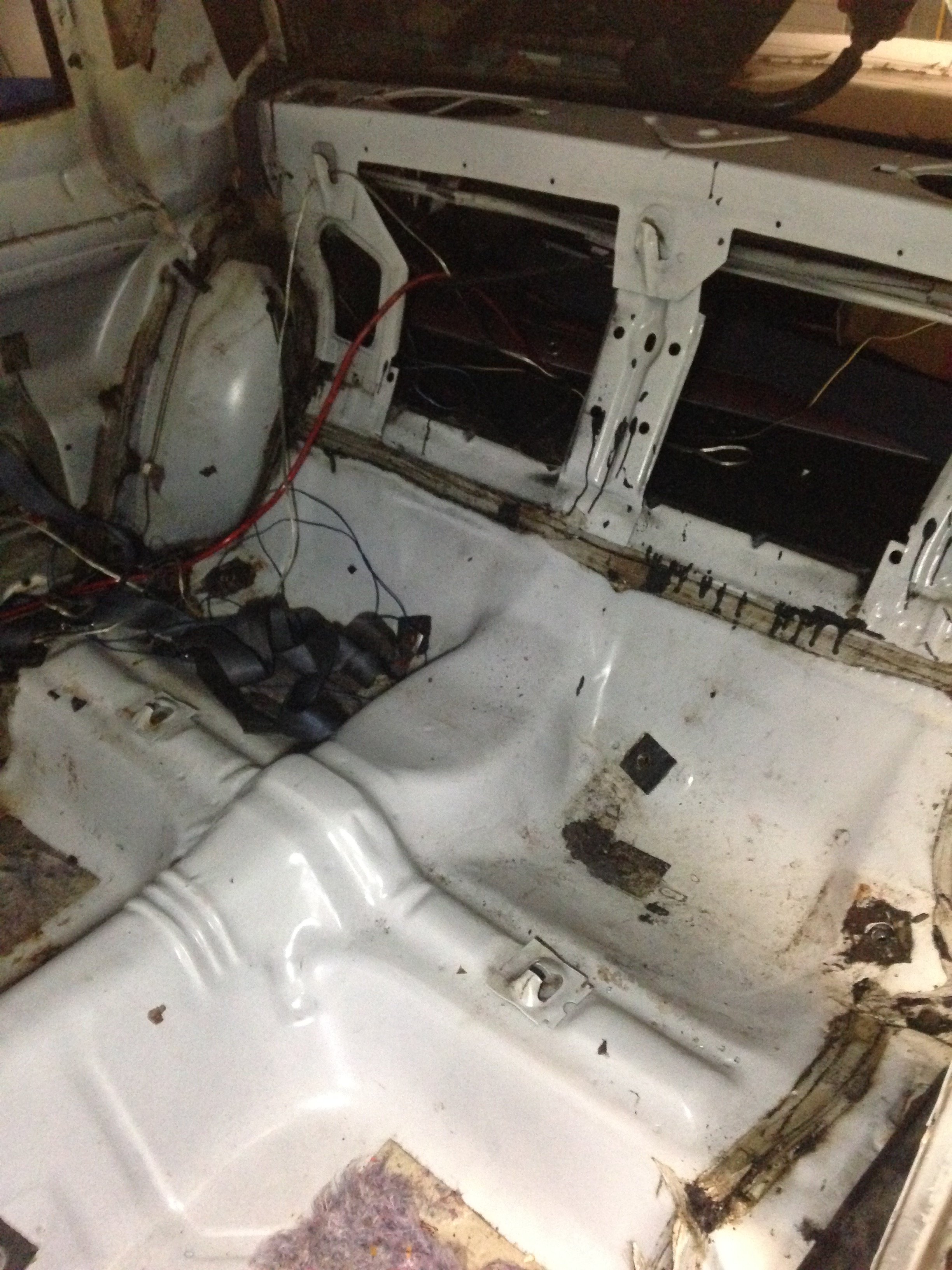 Rear after seat removal.JPG