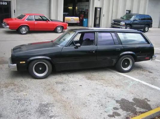 83 Wagon 007.jpg