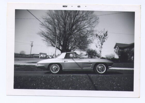 1963 Corvette.jpg