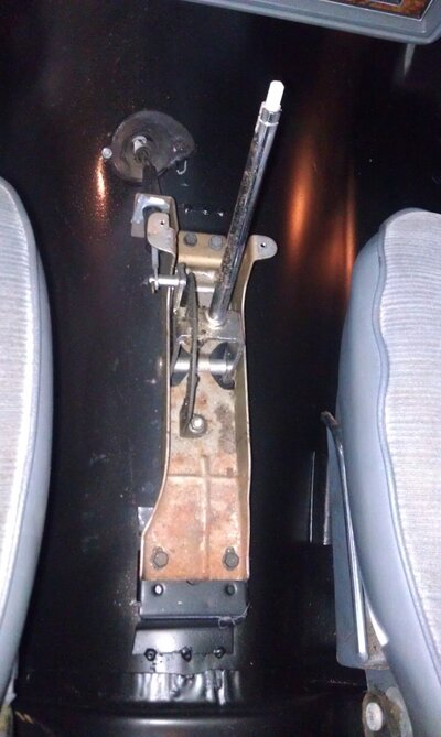 olds shifter.jpg