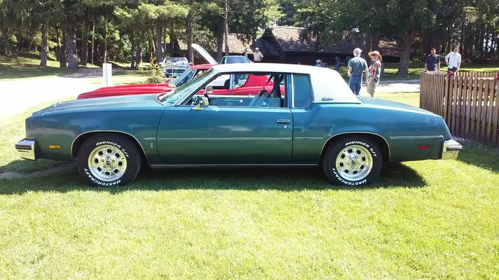 Olds car show.jpg