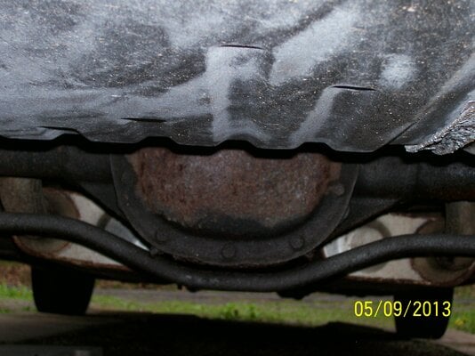 rear diff cover 003.JPG