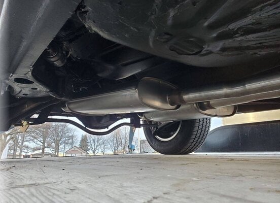 ExhaustInstall4.jpg