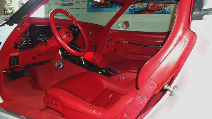 Interior1.JPG