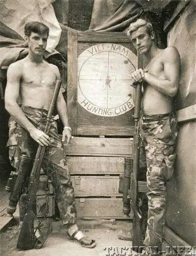 HUNTING CLUB.JPG