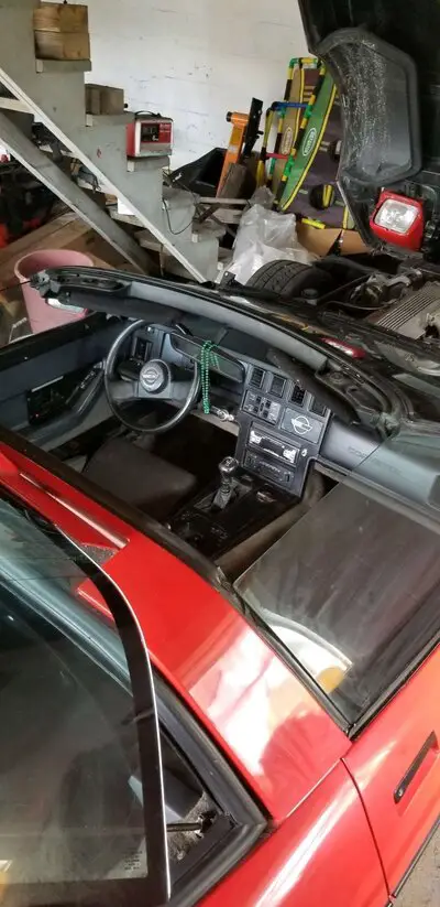 87 Vette interior.jpg