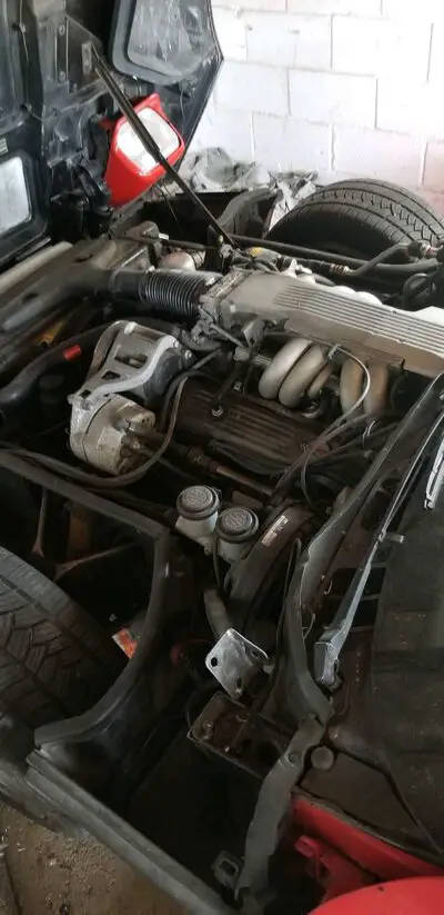 87 Vette engine.jpg