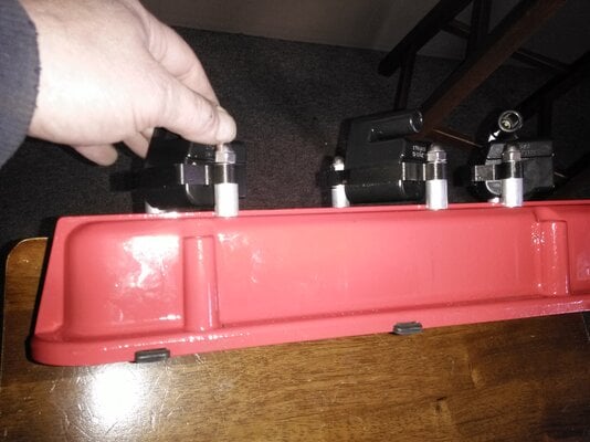 DS Valve Cover 2.jpg