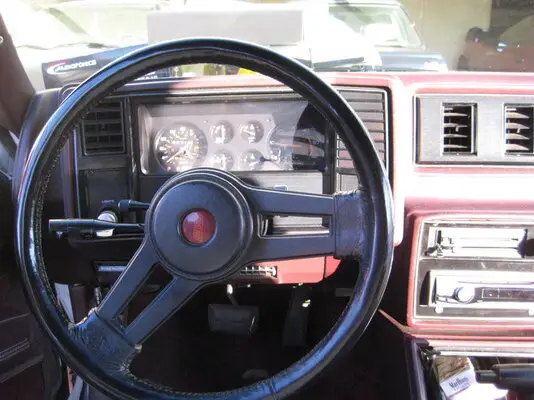 steering wheel.jpg