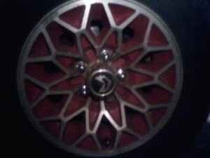 1976_pontiac_snowflake_wheels_300_lebanon_15927239.jpg