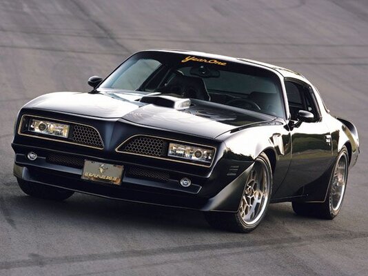 0710phr_01_z+1977_pontiac_trans_am+year_one_bandit.jpg