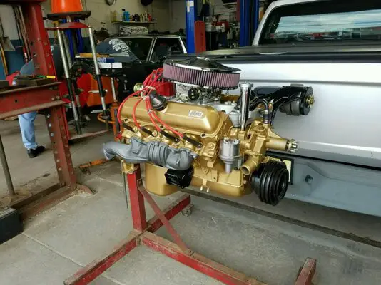 7 Engine Ready to Go In.jpg
