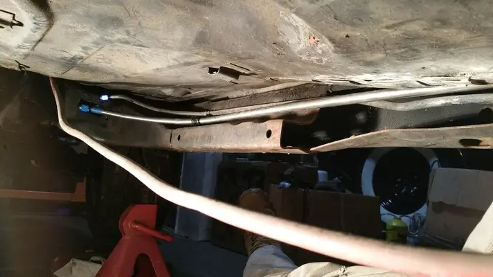 new fuel line.jpg