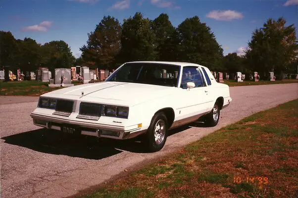 86' Olds 2.jpg