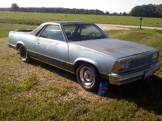 Chevy El Camino 81 two tone blue_mine_day1.jpg