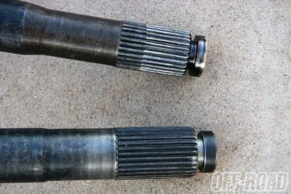 28-and-30-spline-axles.jpg