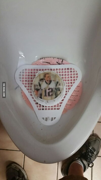 pissonbrady.jpg