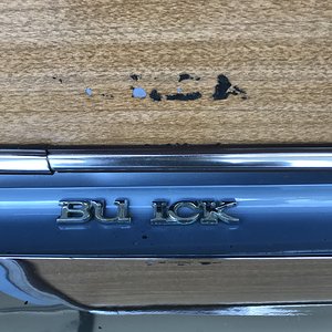 CaliWagon83’s broken Buick Emblem