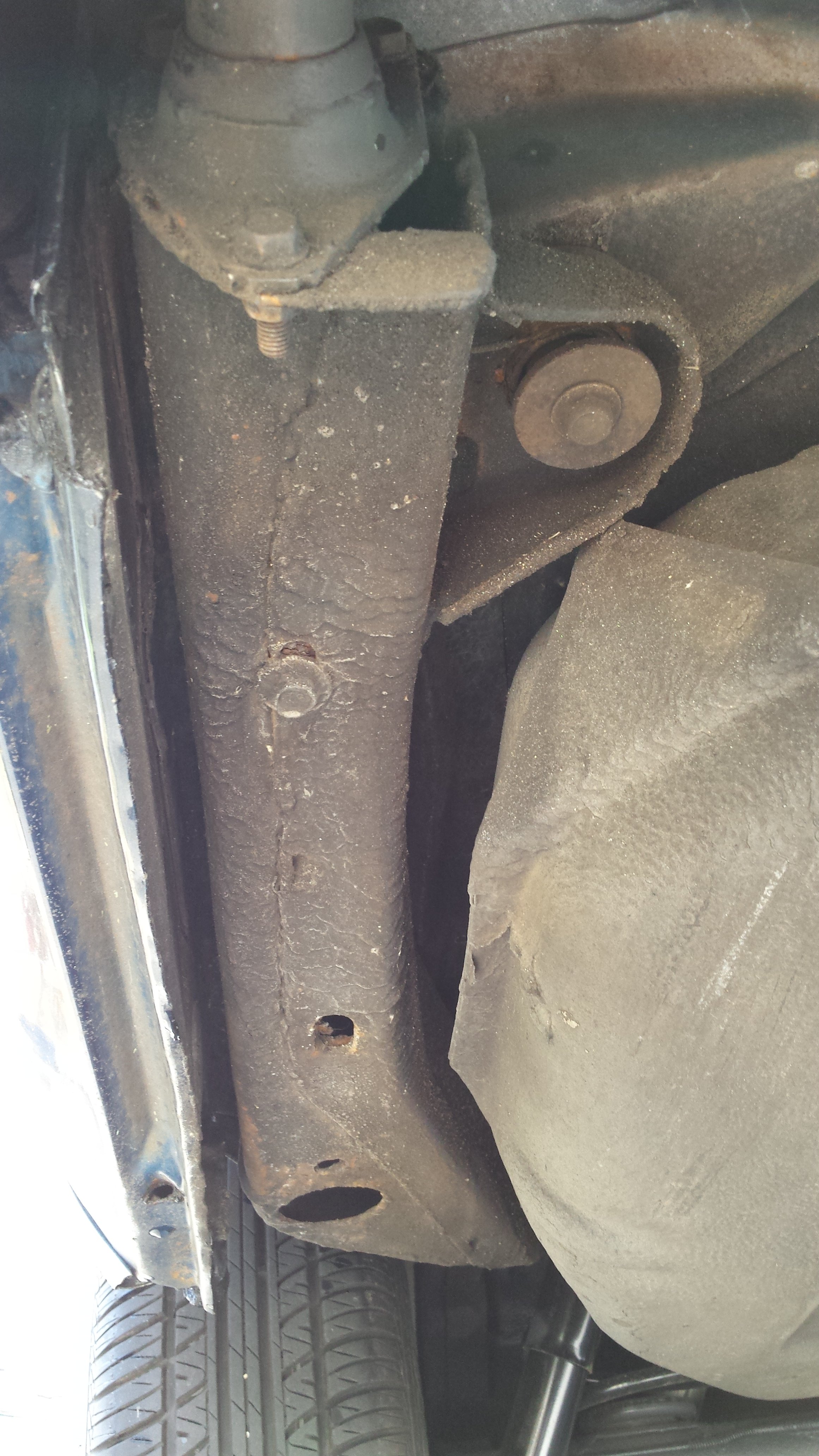 rear frame in rust!