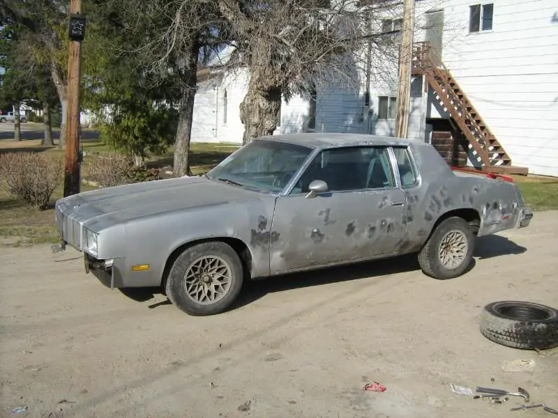 79cutlass022.jpg