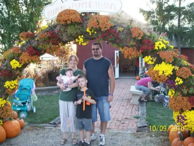 PumpkinPatchFamilyPic.jpg