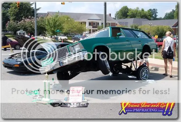 Steve_York_Summer_Fest_Auto_Show_08.jpg