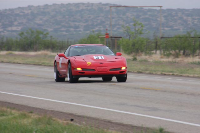 c5-z06frontendlift.jpg