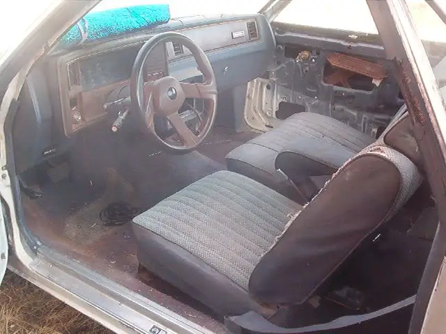 83interior.jpg