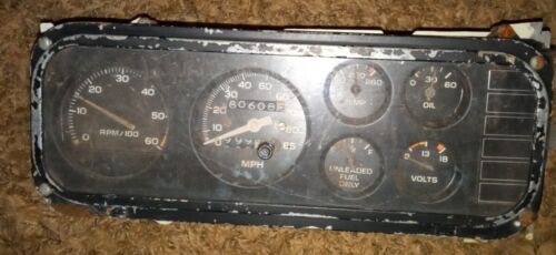1978 oldsmobile cutlass supreme instrument cluster gauges tachometer speedometer