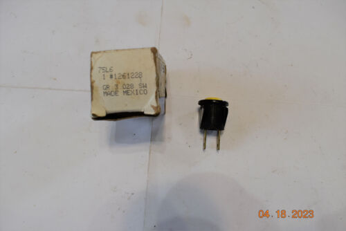 NOS 1976 – 78 Oldsmobile Cutlass trunk release switch part # 1261228