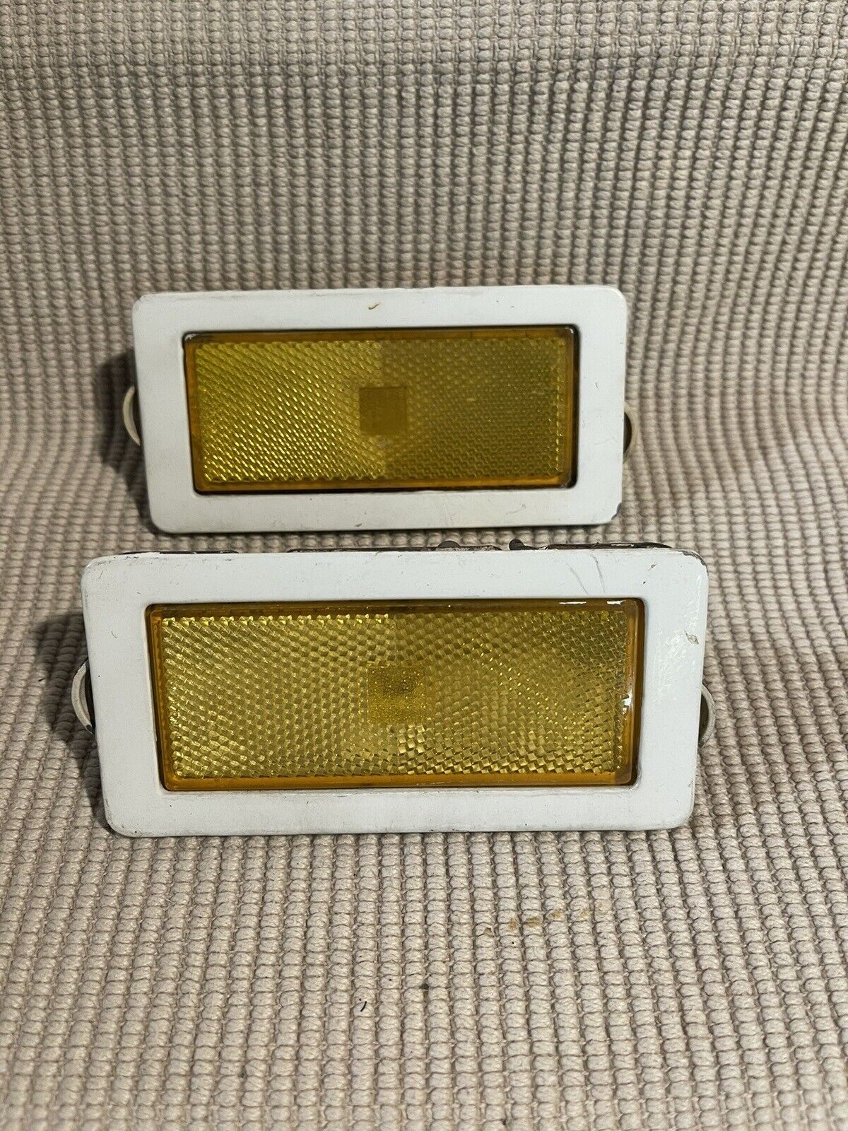 1976 1978 Oldsmobile Cutlass Side Marker Light Parking Amber 1977 Signal