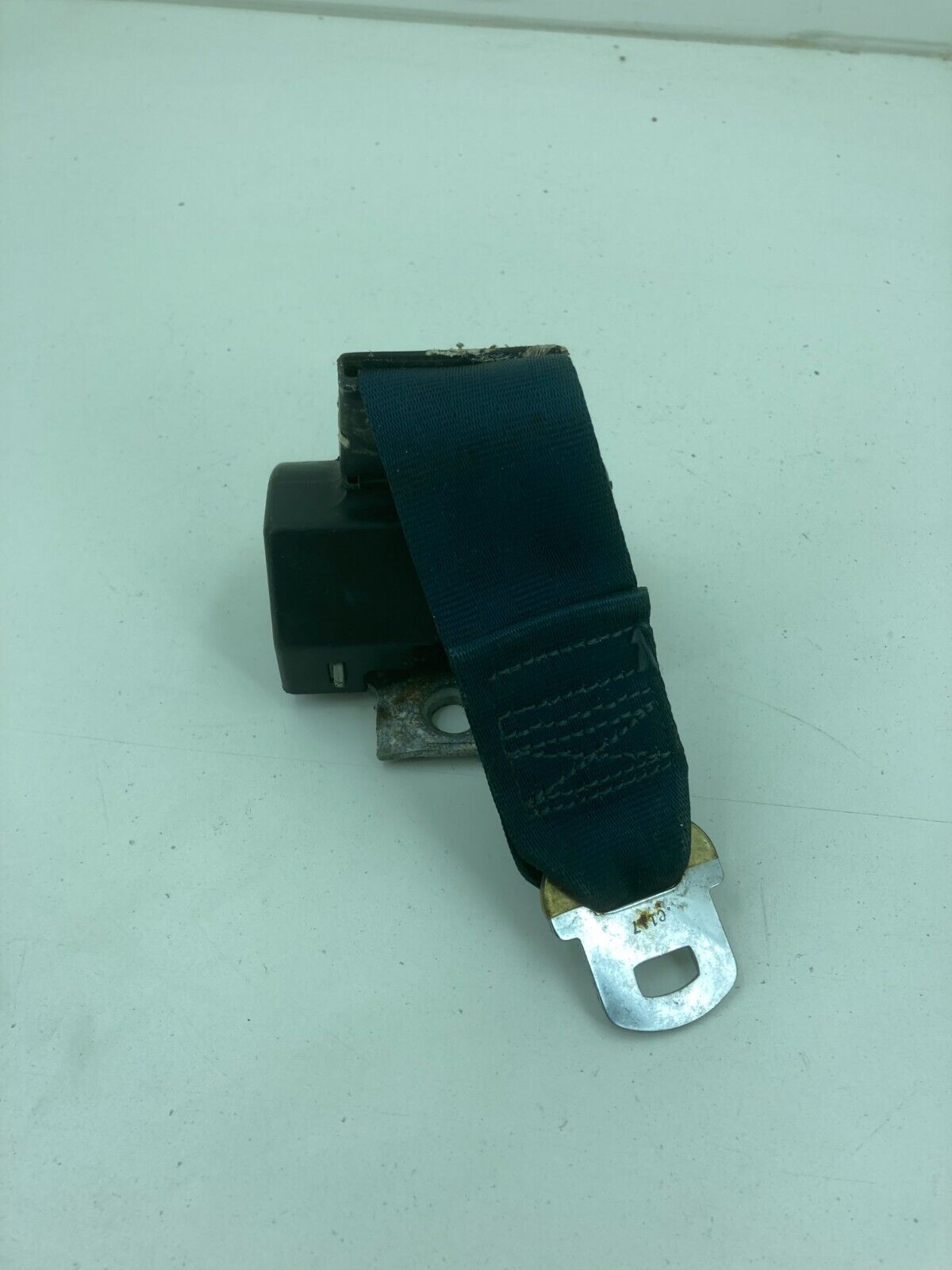 1978-88 G Body Rear Seat Belt Retractor Dark Blue Monte Carlo Cutlass Regal